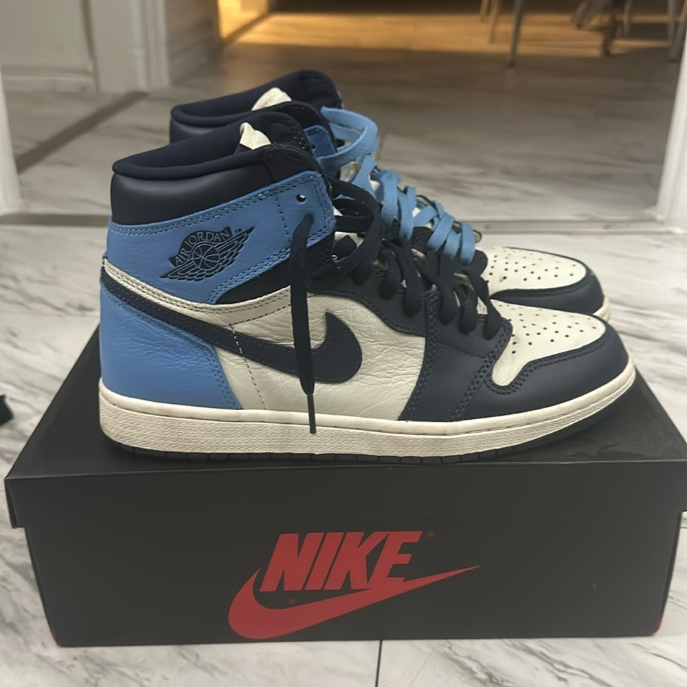 Air Jordan Retro 1 ‘Obsidians”